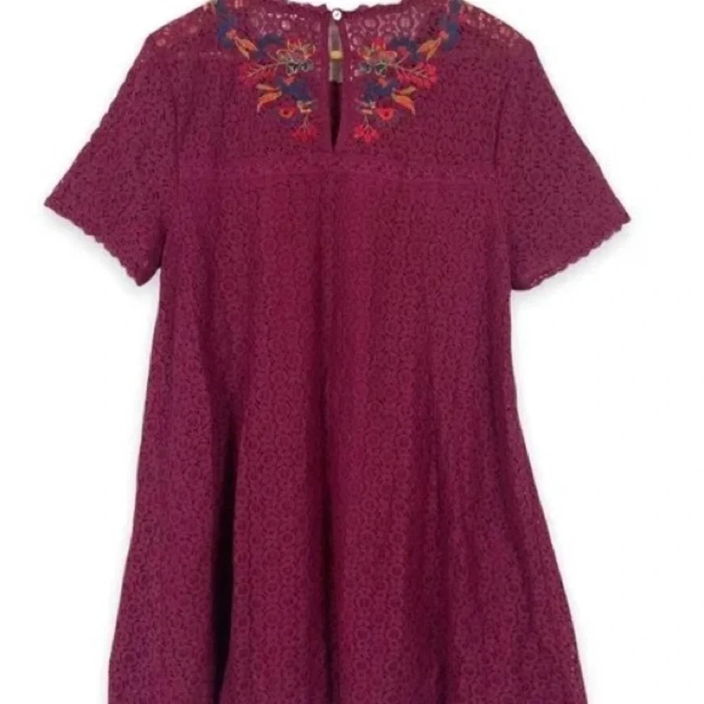Umgee Boho Embroidered Burgundy Lace Shift Dress Spring Brunch Vacation  Size S - Picture 8 of 12